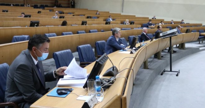 "Svi koji su glasali protiv budžeta ne žele lokalne izbore"