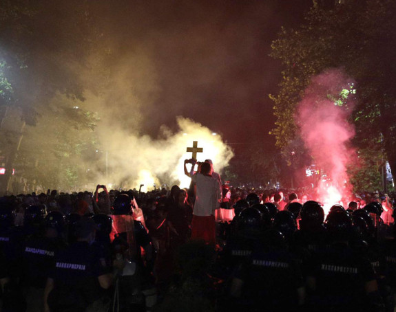 Procesuirano 25 osoba zbog nereda u Beogradu