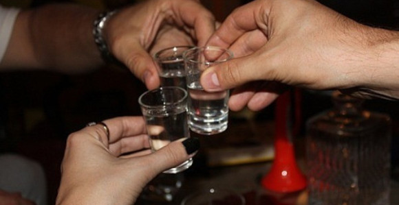 Presjekao ogradu u karantinu i otišao da kupi alkohol