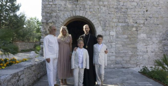 U Petropavlovom manastiru Drašković krstio sinove