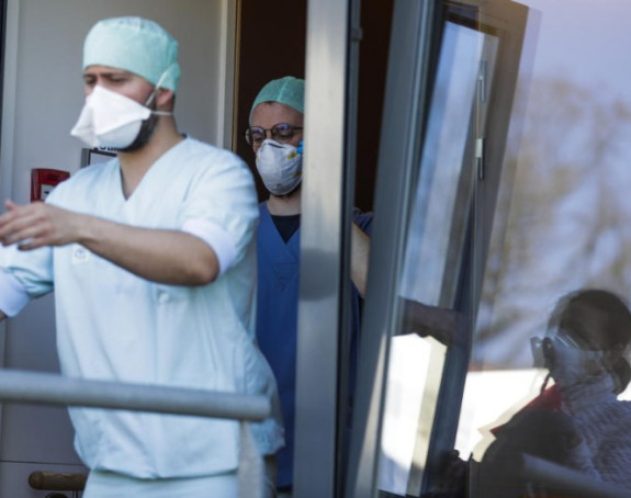 Ogromne brojke, epidemiolozi na izmaku snaga