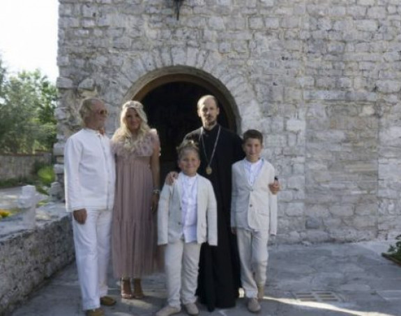 U Petropavlovom manastiru Drašković krstio sinove