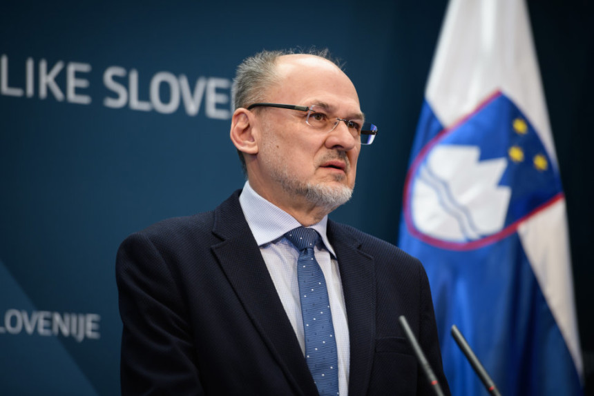 Кацин: Вирус корона не спава викендом