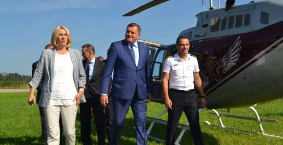 Institucije Srpske SNSD stavio u stranačke svrhe