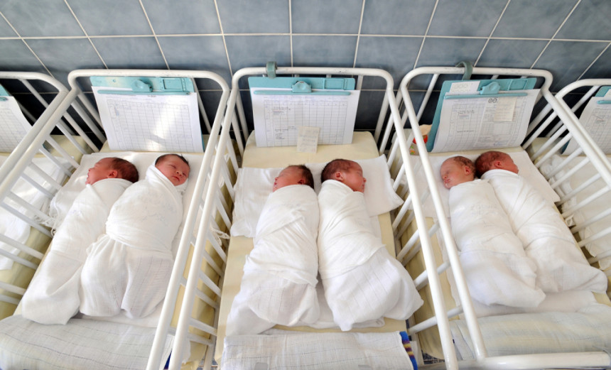Република Српска богатија за 24 бебе