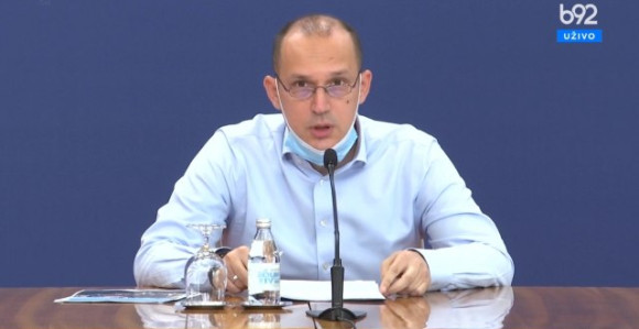 U Srbiji pozitivno 570 zdravstvenih radnika na koronu