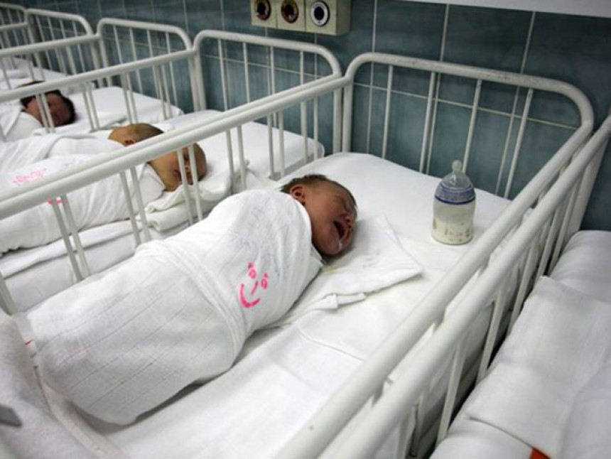 Бејби бум: Српска богатија за 32 бебе