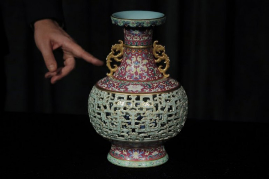 Жена платила вазу 56 долара, пола века касније на аукцији продата за 9 милиона!
