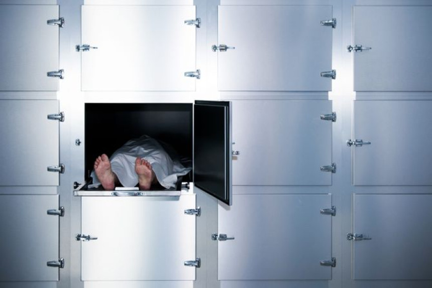 Ćerka u mrtvačnici otkrila da joj je otac živ!