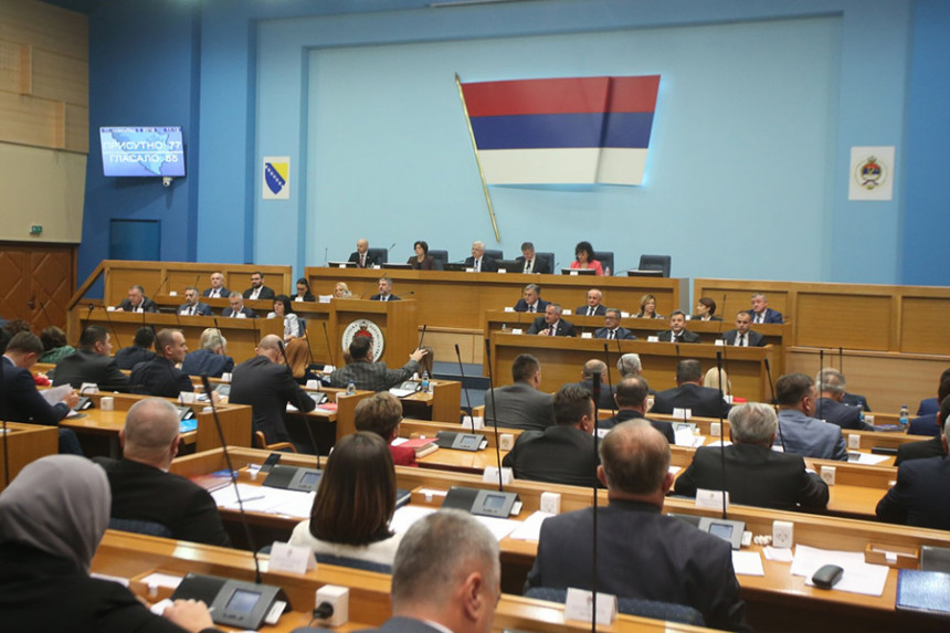 Hoće li korona odgoditi sjednicu Narodne skupštine Republike Srpske?