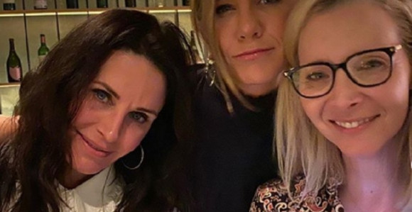 Dženifer i Bred se ipak nisu pomirili a sve zbog izdaje najbolje prijateljice!