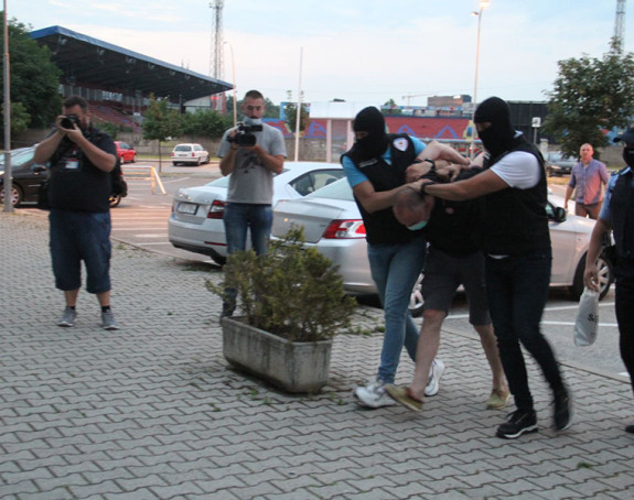 Uhapšeni u akciji "Parma 2" predati u Tužilaštvo (VIDEO)