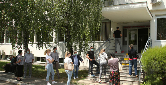 Banjaluka opet žarište korone- pet dana 99 zaraženih