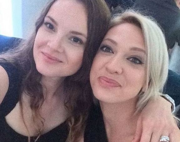 Milica i Slavica posle 21 dana izolacije otkrile da li i dalje imaju koronu!