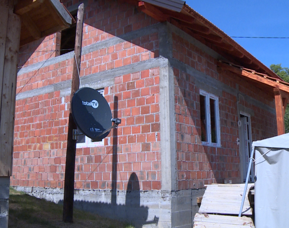 San postao java: Medići kod Lopara dobili novu kuću