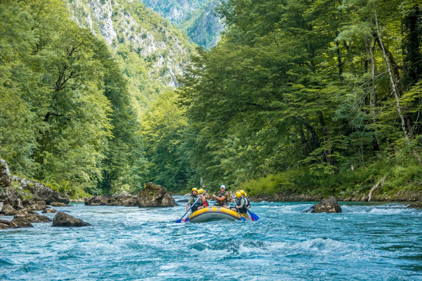 Zarazili se na raftingu, proširili i na porodice