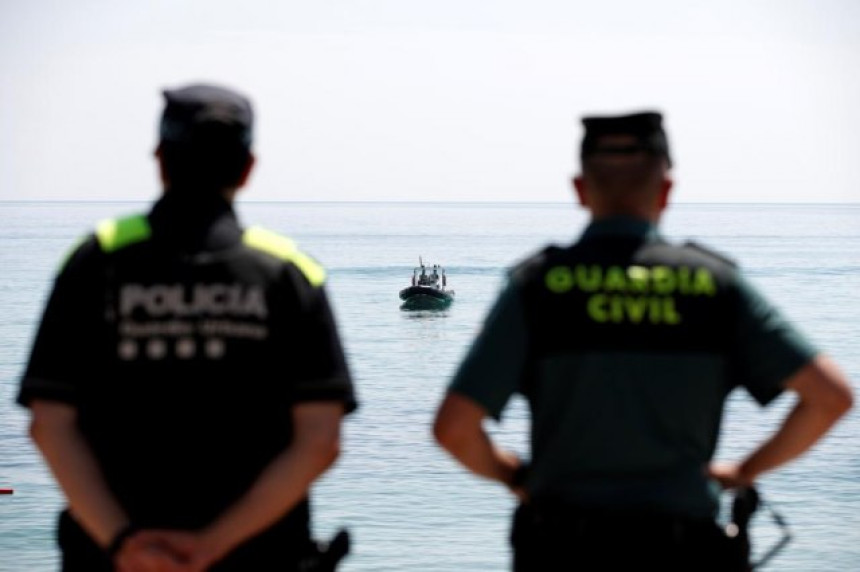 Policija blokirala plaže zbog širenja virusa korona