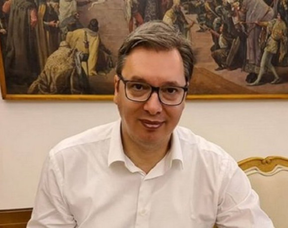 PO DRUGI PUT STUDENT: Vučić upisao još jedan fakultet