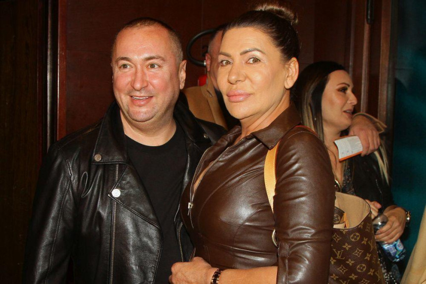 Đanijev sin čeka sina - prvo pa muško!