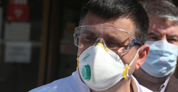 Eksplozija korone, na respiratorima sve mlađi