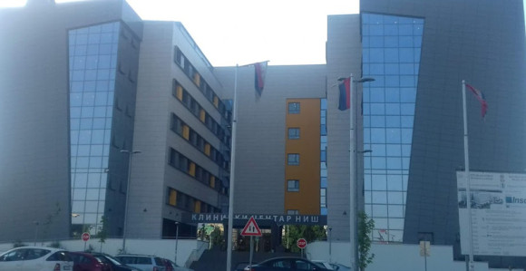 Porodila se trudnica koja je bila na respiratoru, beba preminula