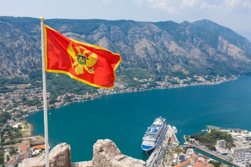 Crna Gora otvara granice za ruske turiste?