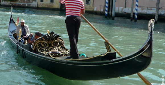Turisti otežali – smanjen kapacitet gondola u Veneciji!
