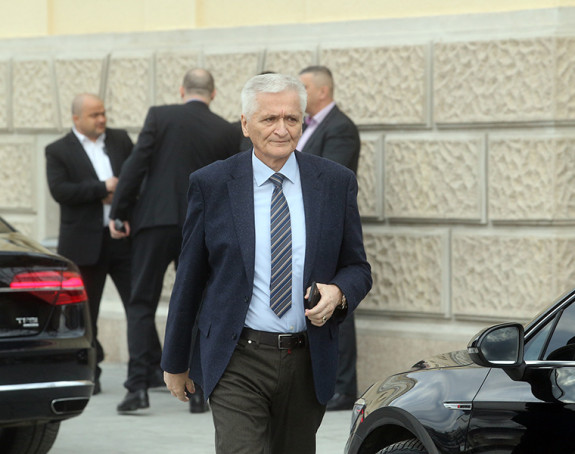 Otkud ilegalno uvezeni otpad u Špirićevom selu?!
