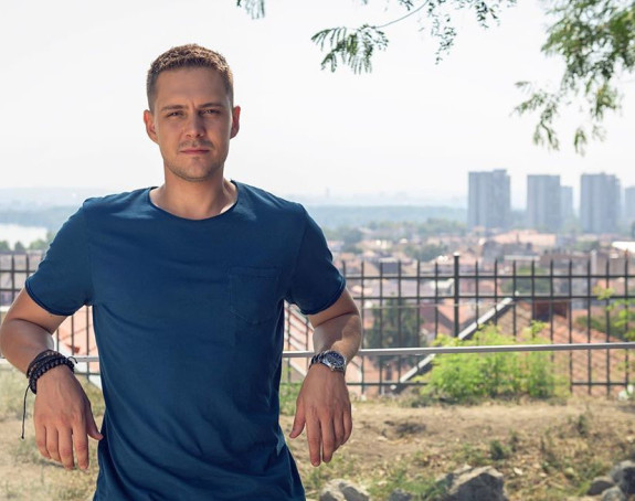 Biković honorar od "Košara" poklanja porodicama vojnika