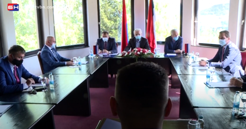 „Stvaraoci“ podsjeća na roditelje, a mi se takvih odričemo!