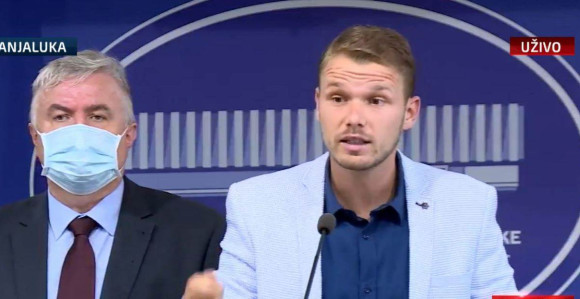 Opozicija nema pravo riječi, ovo je bolesna demokratija!