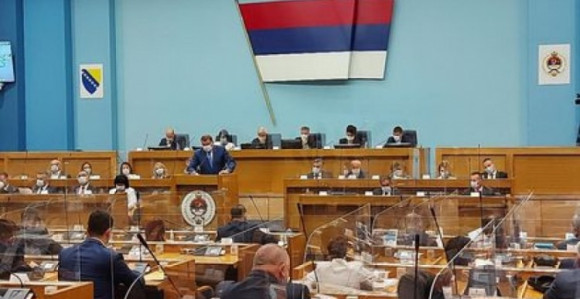 Poslanici NS RS potvrdili stav Milorada Dodika