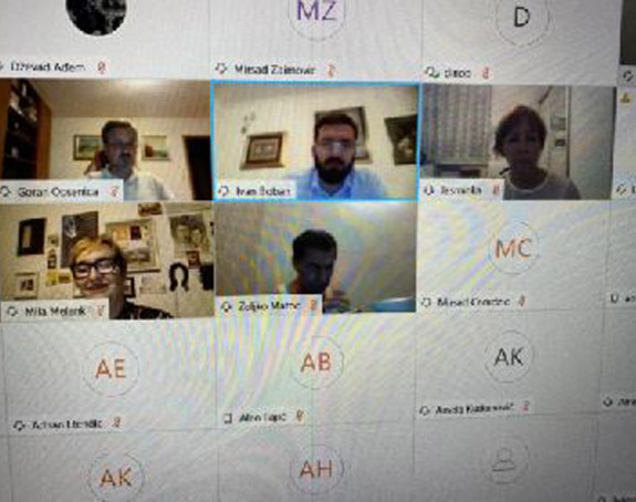 Pomoćnik ministra u FBiH na onlajn sjednici u potkošulji