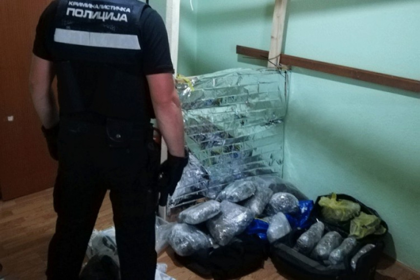 Akcija "Skradin": Četvoro uhapšeno, oduzeto 20 kg droge