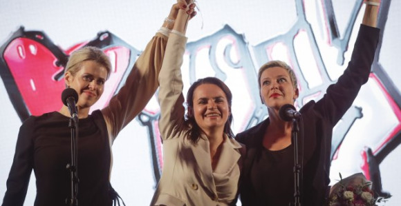 Borba za tron: Lukašenko protiv tri žene