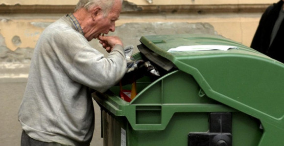 Bezobrazno: Vlada Srpske uzima od najugroženijih