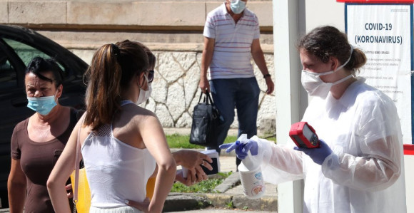Ovoga smo se plašili: Upozorenja epidemiologa i rast broja oboljelih