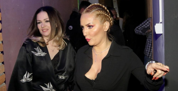 Nakon priče da nema od čega da živi, Ivana se oglasila i poručila da nije sama!