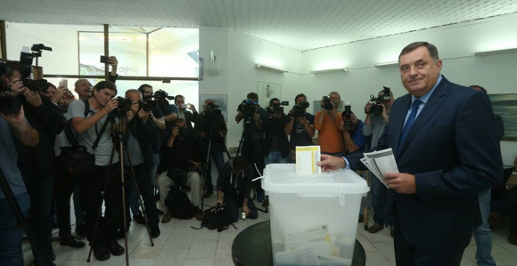 Firma koju Dodik kontroliše usporava štampanje listića