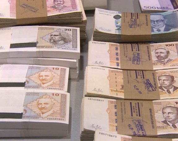 Pad prihoda od indirektnih poreza 9,6 posto
