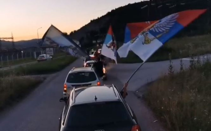 Crna Gora: Policija kaznila 98 osoba zbog auto-litija