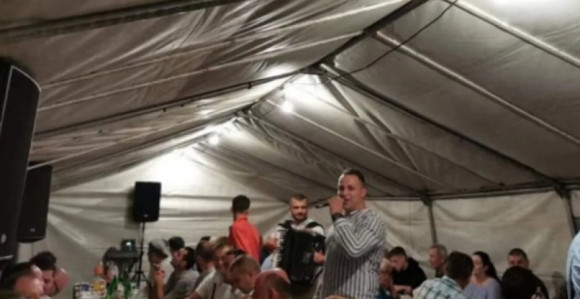 Višković najavio kažnjavanje za organizovanje žurki