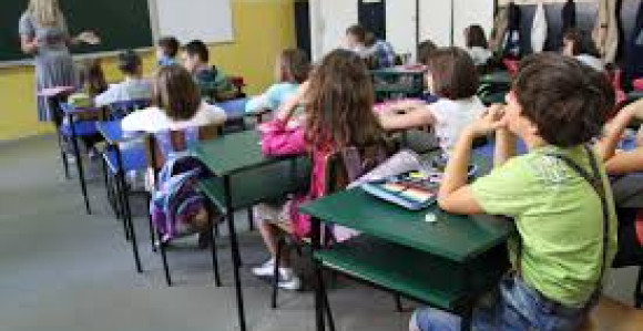 Đaci se vraćaju u školske klupe 1. septembra