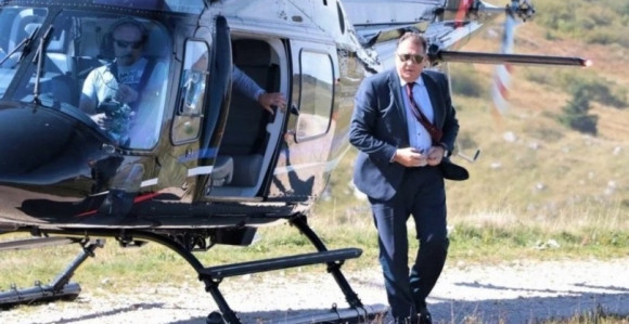 Zloupotreba: Dodik helikopter Republike Srpske koristi za obavljanje stranačkih poslova?!
