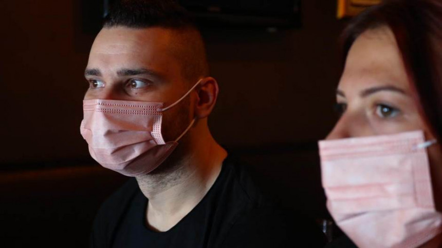 U Hrvatsku stigle maske koje same uklanjaju koronu