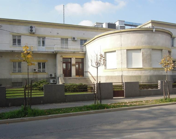 Prijedlog da prvi vakcinu prime stariji od 65 godina