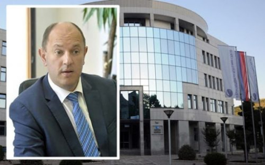 Uprava upozorava Luku zbog tendera i pljačke EP RS!?