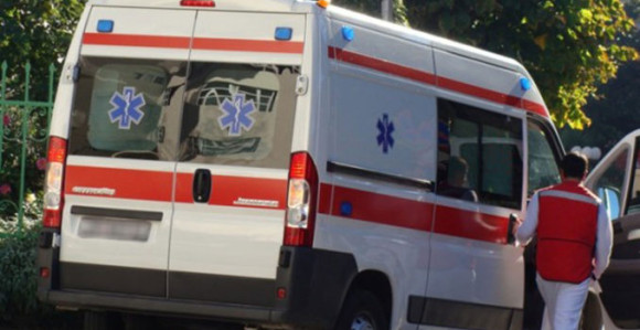 Prnjavor: Muškarac odsjekao sebi tri prsta na sahrani