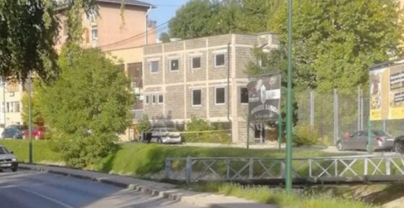 Saobraćajna nesreća kod Kaknja, poginulo dijete (5)