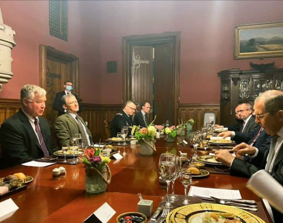 Lavrov: Stejt department me je obavestio